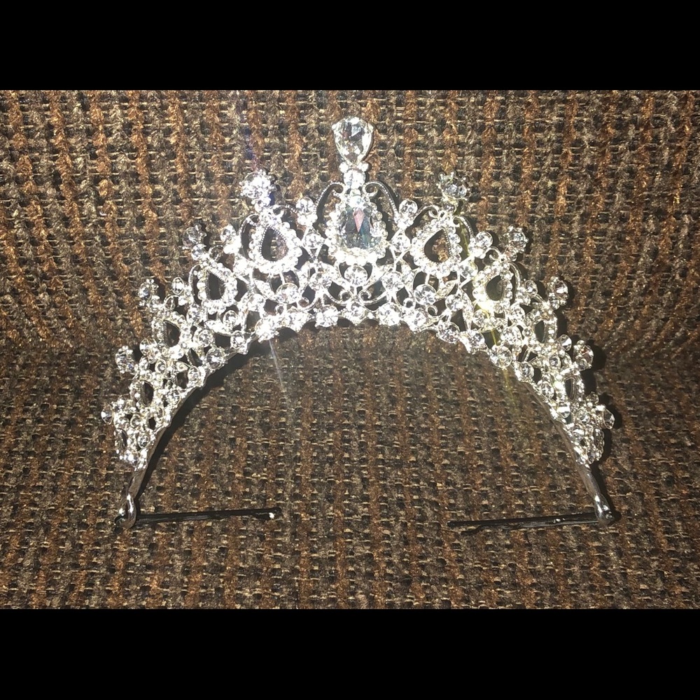 Tiara, Crown, hair accessory
